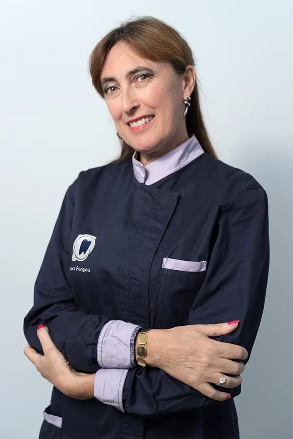 Dottoressa Frida Ciletti in camice da lavoro